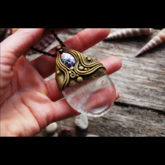 OOAK quartz pendant handmade artisan - Picture 3 of 4